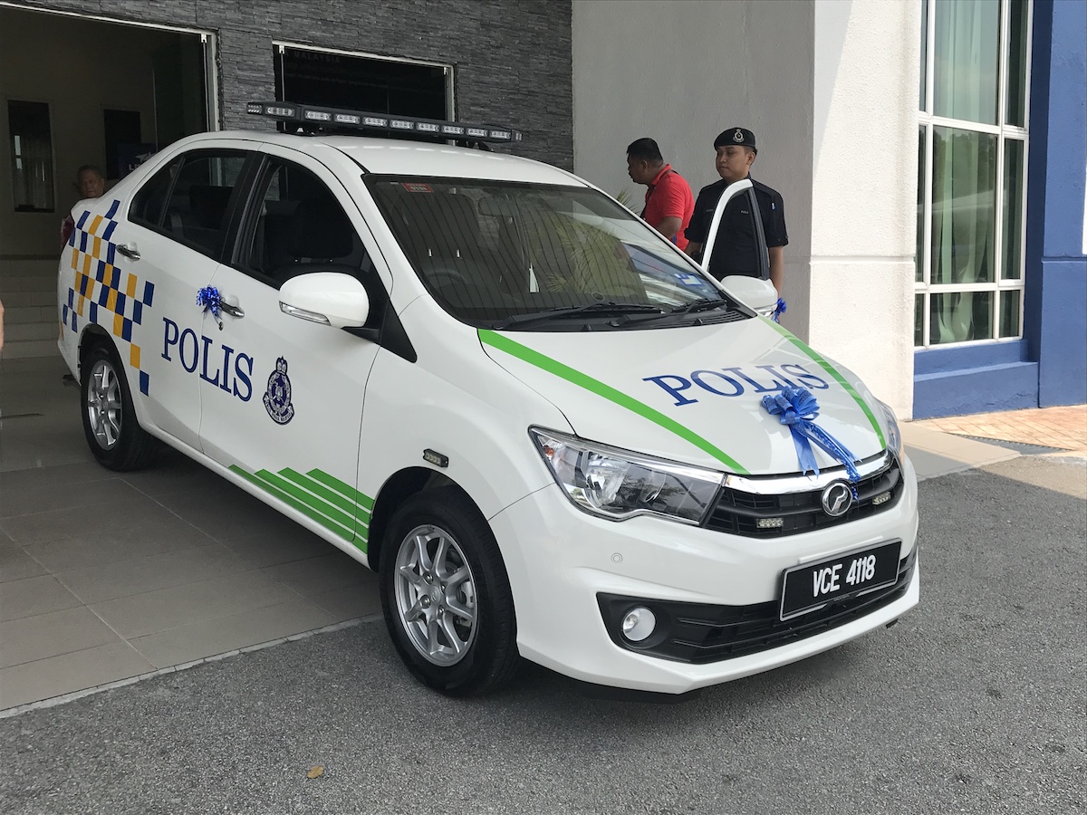 Polis Selangor Bukit Aman Dapat Kereta Peronda Bezza