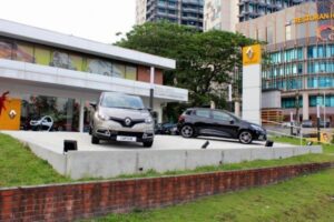 Bilik Pameran Renault PJ
