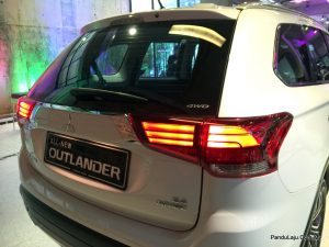 Mitsubishi Outlander 2016