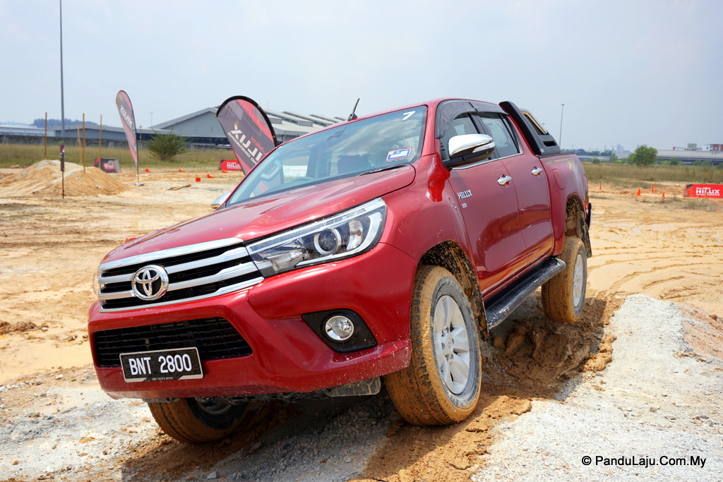 Toyota Hilux 2016_Pandulajudotcomdotmy (30)