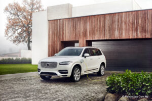Volvo XC90 T8