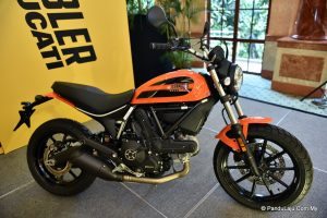 Ducati Scrambler Sixty2