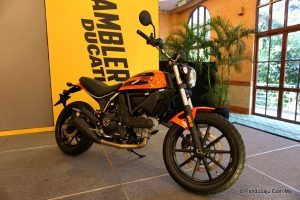 Ducati Scrambler Sixty2