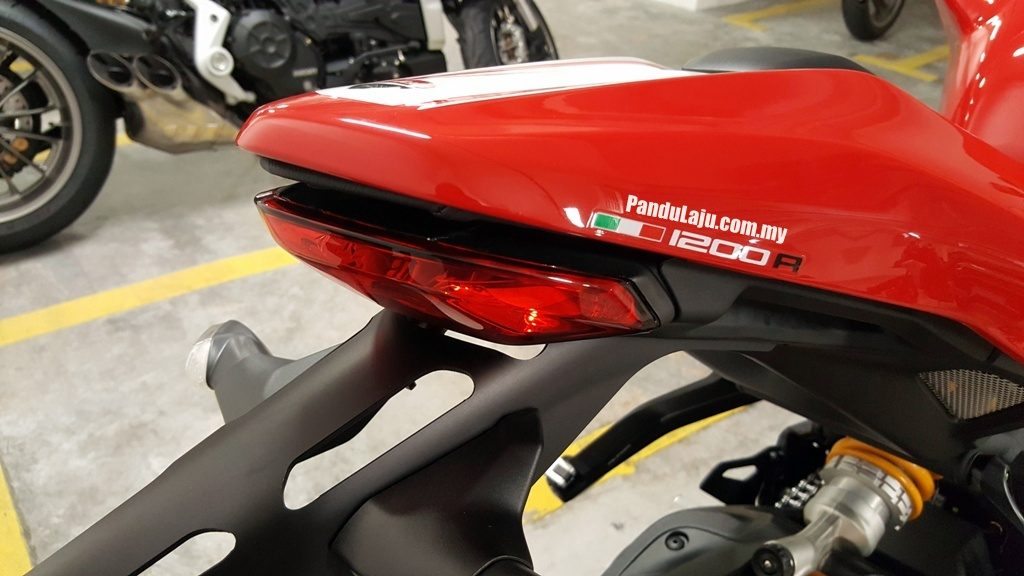 Ducati Monster 1200R