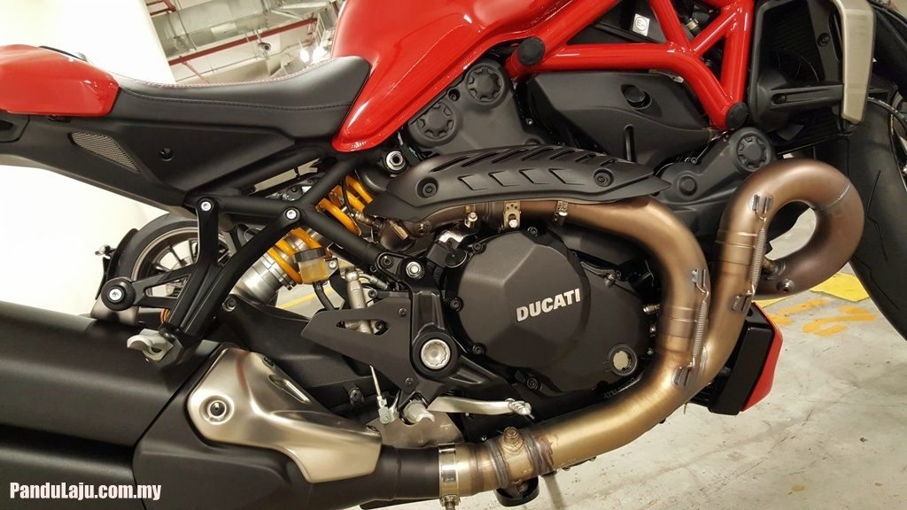 Ducati Monster 1200R