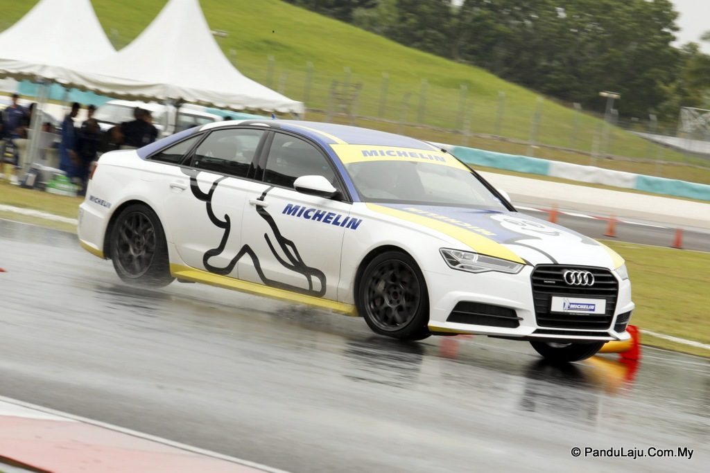 Michelin Pilot Sport Experience 2016