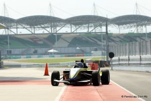 Michelin Pilot Sport Experience 2016