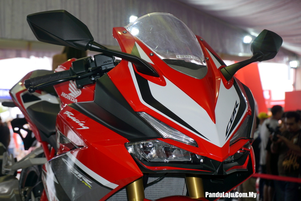 Honda-cbr250rr-2017-racing-red-pasaran-malaysia 