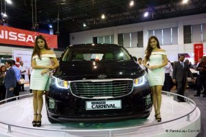 kia grand carnival