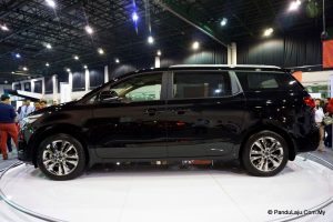 kia grand carnival
