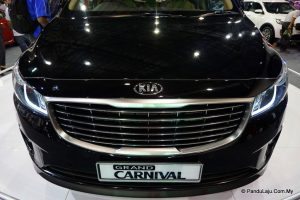 kia grand carnival