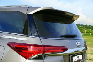 pandu uji toyota fortuner