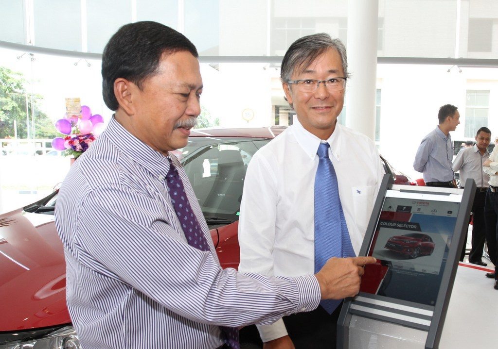 Bilik Pameran Baharu Toyota Di Johor Bahru 