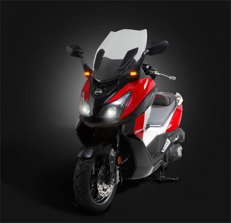 SYM CRUiSYM 300i