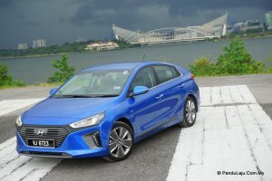 pandu uji hyundai ioniq