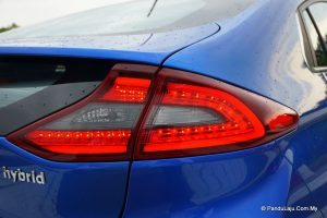 pandu uji hyundai ioniq