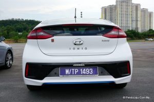pandu uji hyundai ioniq