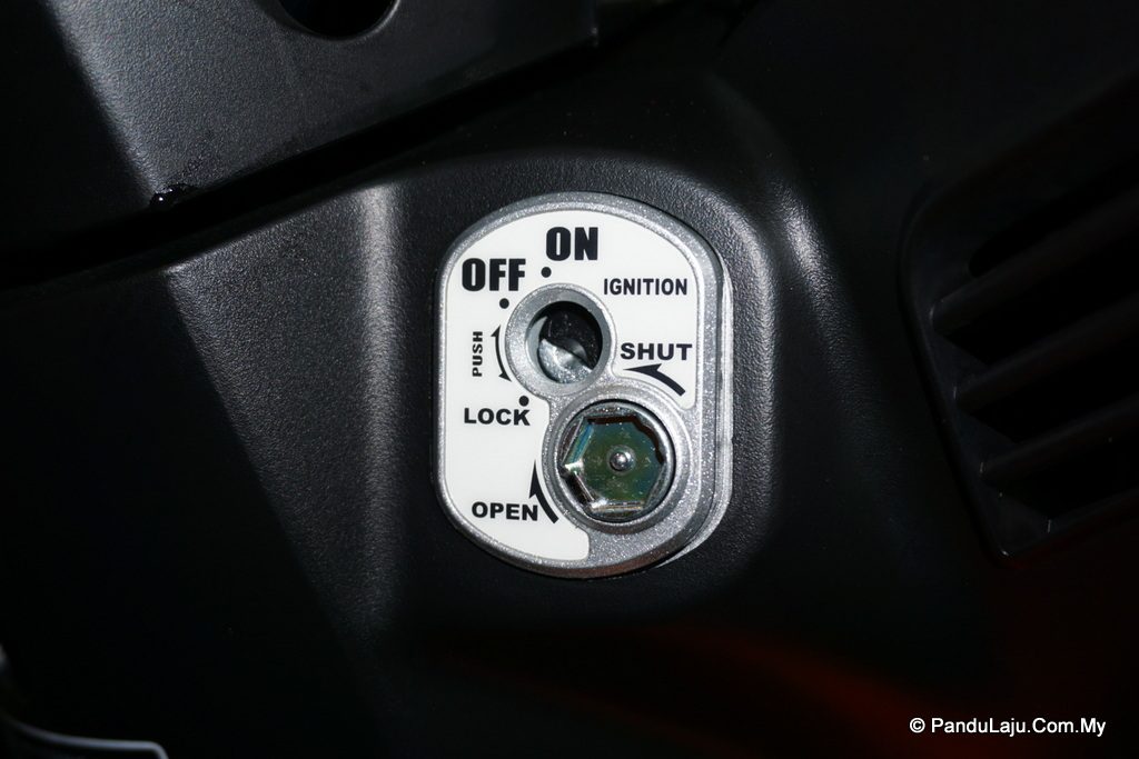 Honda Wave Dash Fi facelift