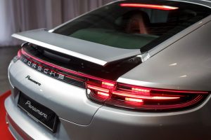 porsche panamera 2017