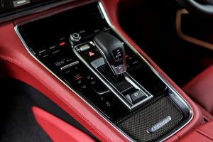porsche panamera 2017