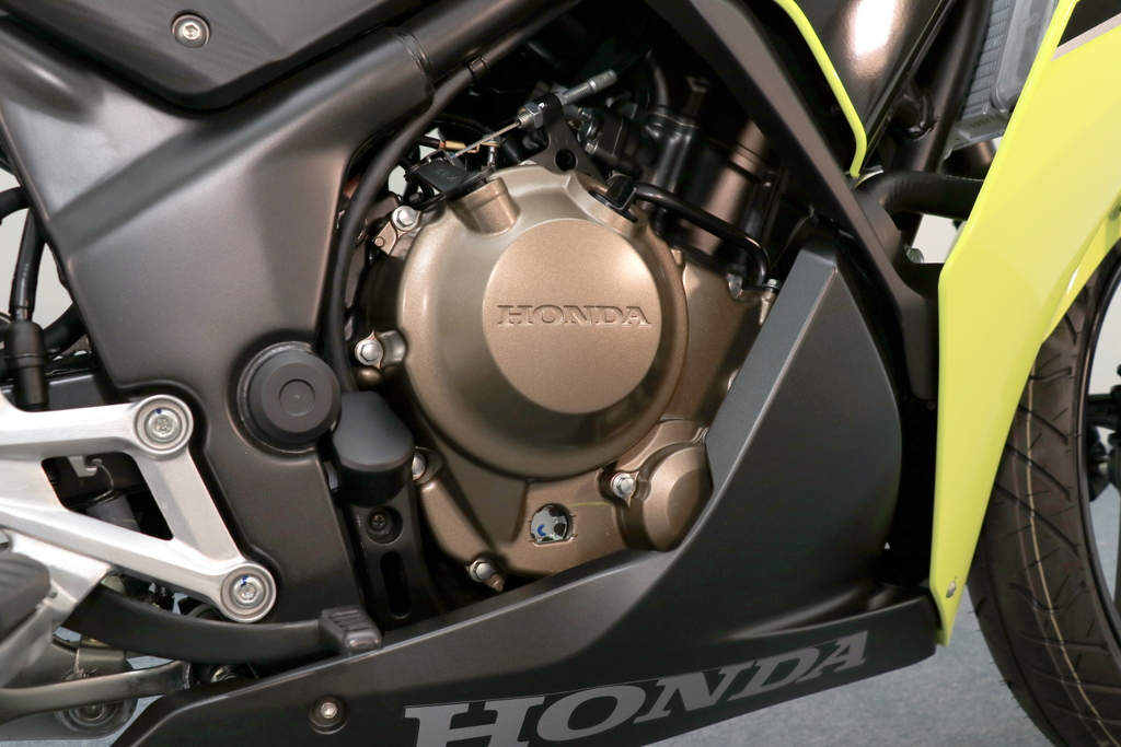 Honda CBR250R 2017 Malaysia_PanduLaju (4) - PanduLaju.com.my