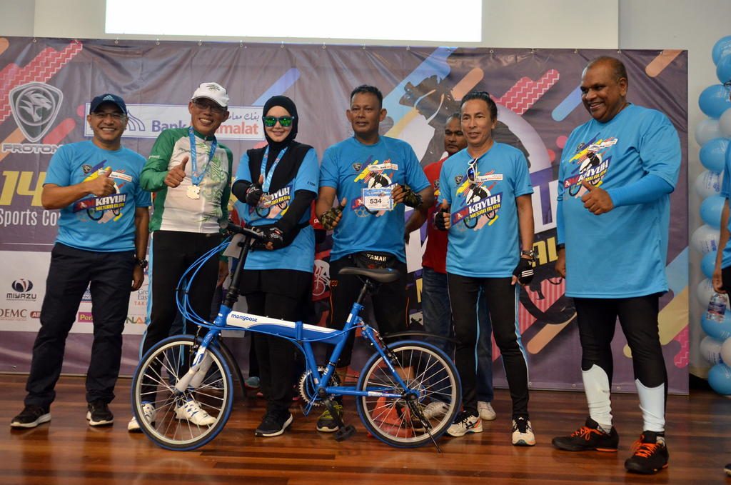 Jom Kayuh Mesra Alam Proton