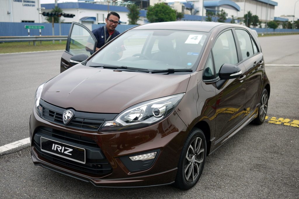 proton iriz harga 2017