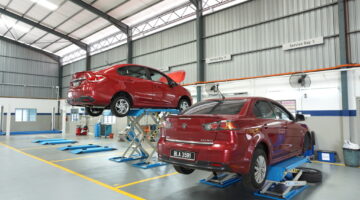 pusat 4s proton muar johor