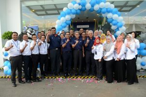 pusat 4s proton muar johor