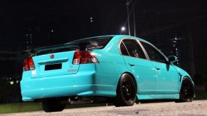 Honda Civic ES 1.7