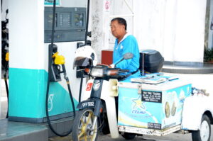 Pengejar Impian Petronas Uncle Chin