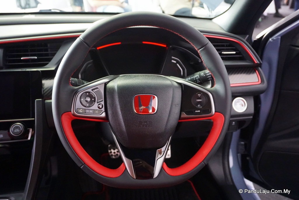 Honda Civic Type-R Serba Baharu 2018 Malaysia_PanduLaju 