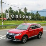 Pandu uji Mitsubishi Outlander CKD