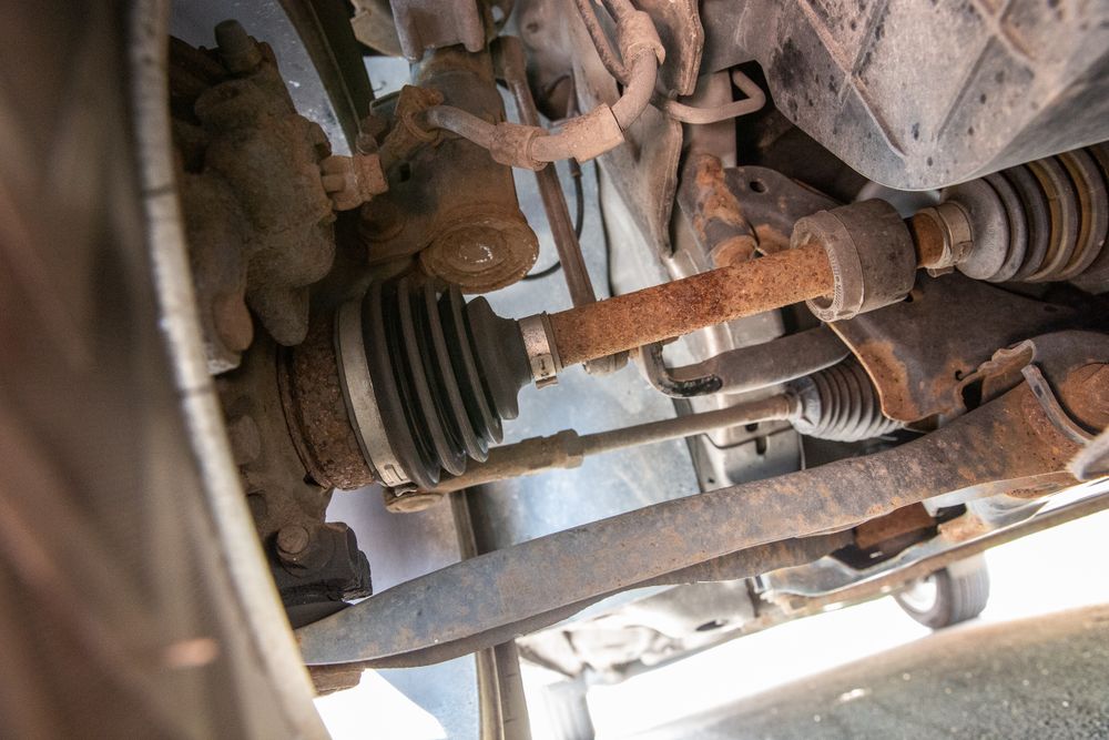 TahukahAnda Tentang Suspensi Strut MacPherson yang Perlu Anda Tahu