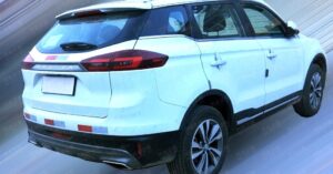 rekaan belakang suv proton