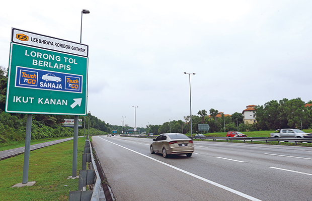 KM 18 Lebuhraya Guthrie Arah Utara Ditutup Sementara