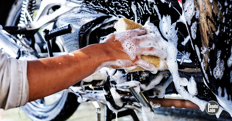 #TahukahAnda: Bolehkah Terus Cuci Motor Ketika Enjin Masih Panas?