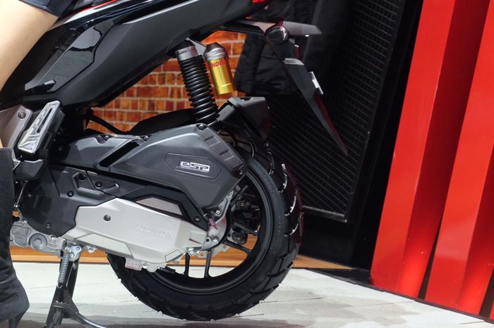 Skuter Advencer 150cc Pertama Dunia Honda Adv 150 Debut Di Giias 2019