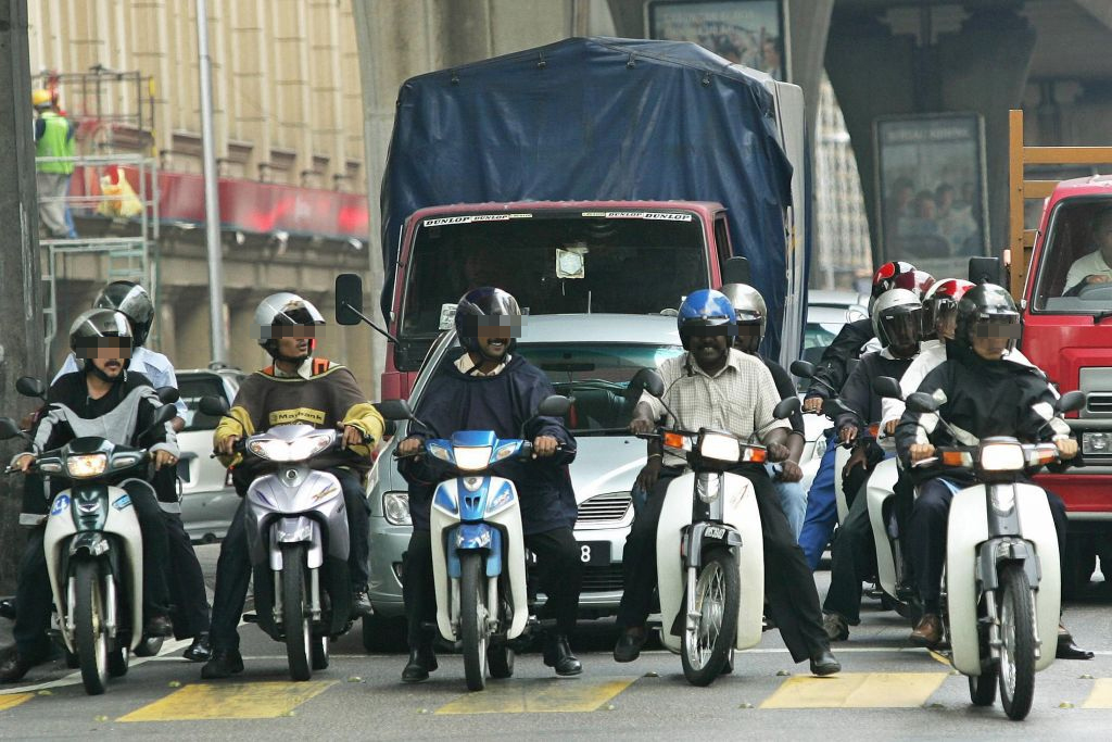Penunggang motosikal di Malaysia