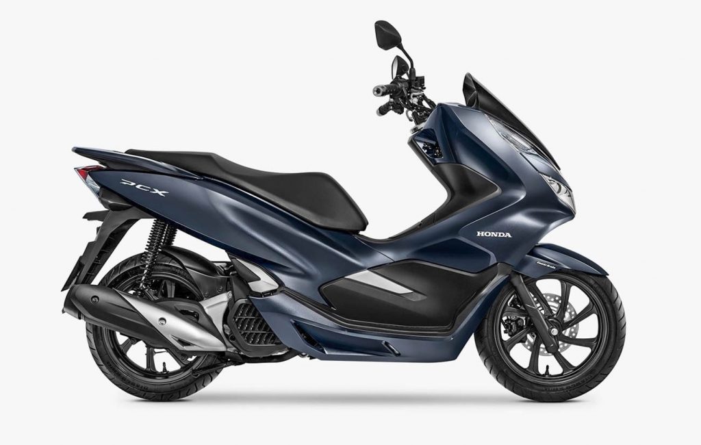 Brazil Lancar Honda PCX150 2022 Guna Tayar Pirelli Diablo