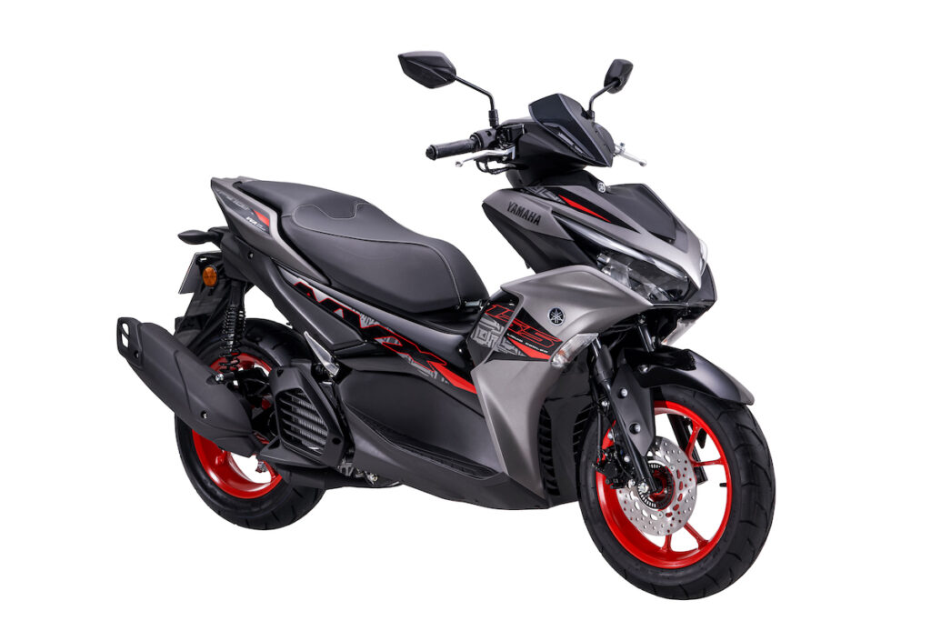 HLYM Perkenal 4 Warna Baharu Yamaha NVX 155 (2022), Harga Asas Naik!
