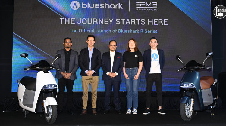 Skuter EV Blueshark R1, R1 Lite (2023) Lancar di Malaysia dengan Pakej Tukar Bateri di Petronas