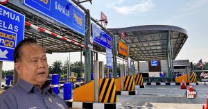 Alexander Nanti Linggi, Menteri KKR