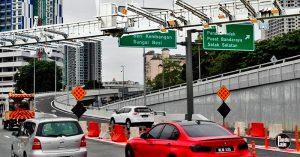 Sistem tol MLFF di Lebuhraya Sunai Besi