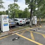 Stesen Pengecas EV banyak disediakan di parkir awam