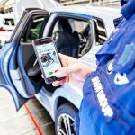 BMW Group guna aplikasi AI GenAI4Q untuk kawalan kualiti di fasiliti Regensburg, Jerman