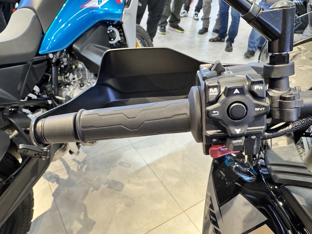 CFMoto 800MT-X 2025