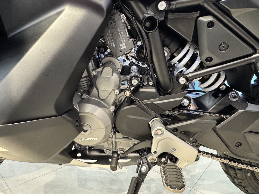 CFMoto 800MT-X 2025