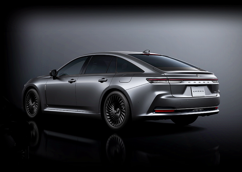 Toyota Crown Z The Limited-Matte Metal 2025