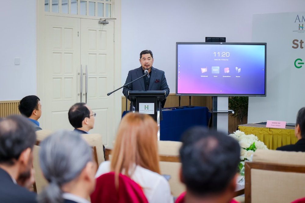 Charge+ lancar hab pengecas EV terbesar di Ayer Keroh
